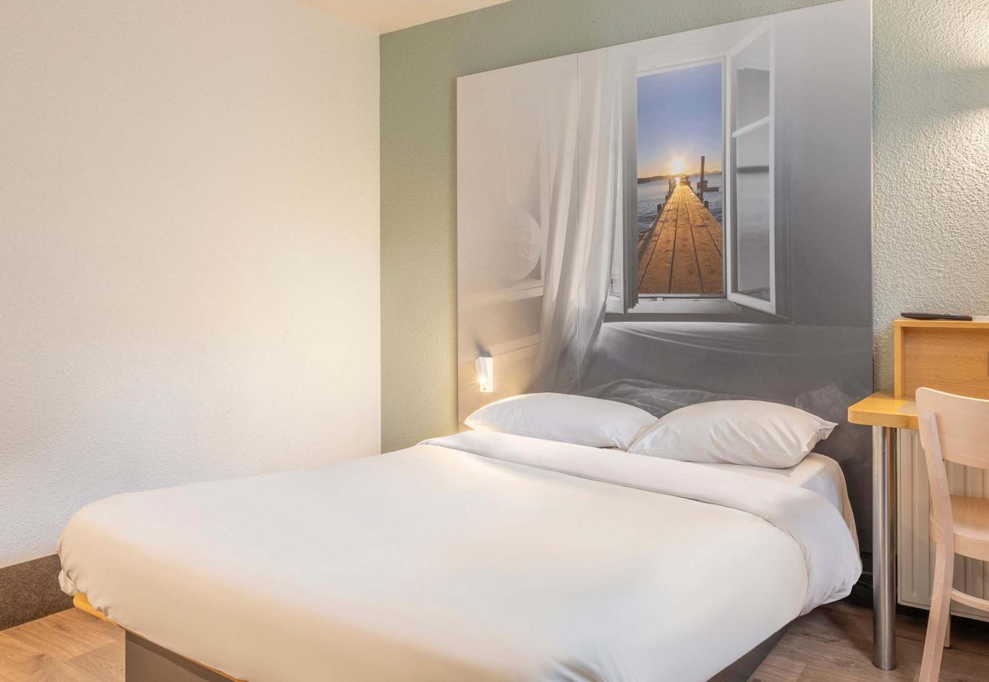 B&B Hotel Toulon La Seyne Sur Mer ภายนอก รูปภาพ